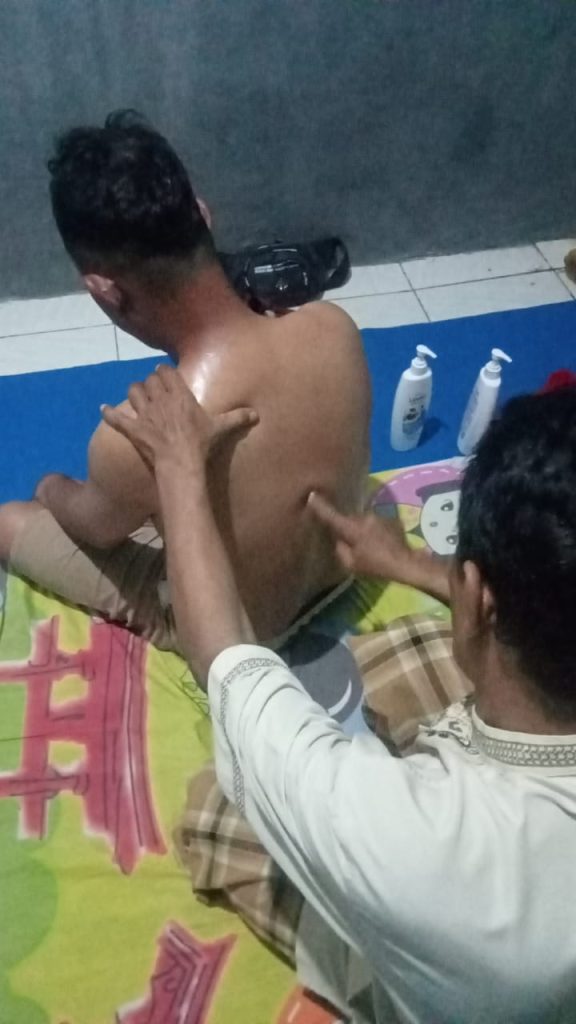 Masase cidera bahu 